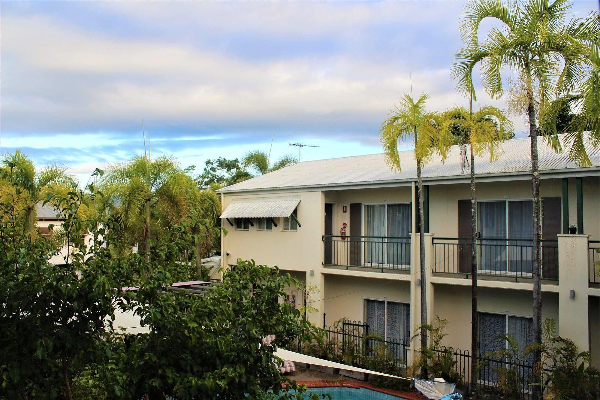 Crystal Garden Resort & Restaurant Cairns Luaran gambar